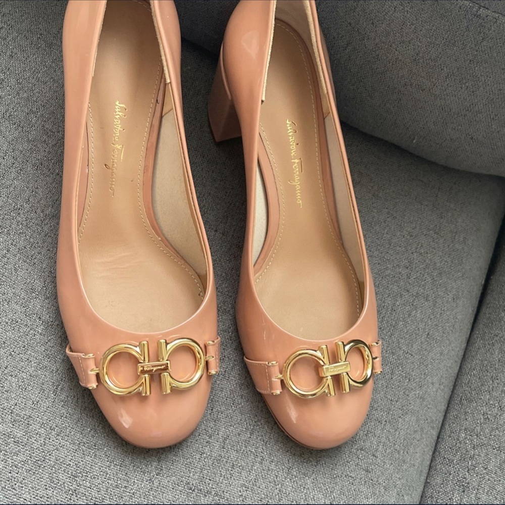 SALVATORE FERRAGAMO HILLS